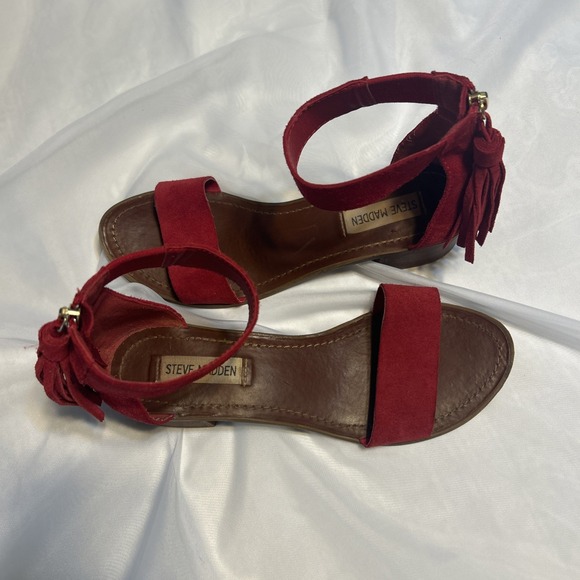 Steve Madden Red Darcie Women's Sandles US Size 7.5 Leather Upper Zipper Back - Picture 10 of 12